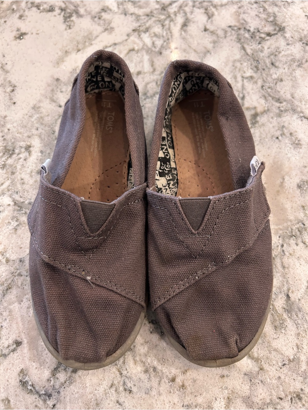 TOMS kids Slip-On Canvas Shoes in gray